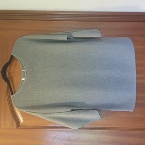 H&M Strechy Sweater- Color gray- size XS